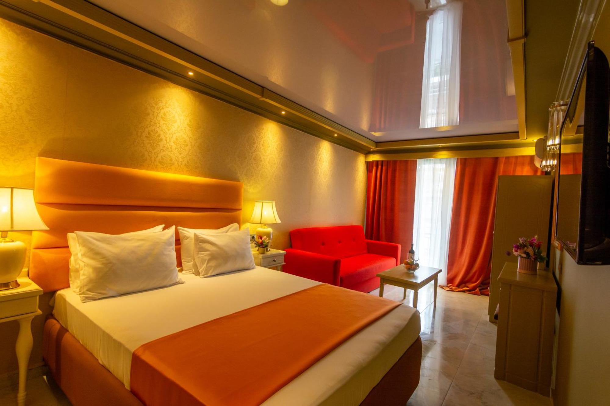 Hotel Craiova By Phoenicia Blue View Олимп Стая снимка